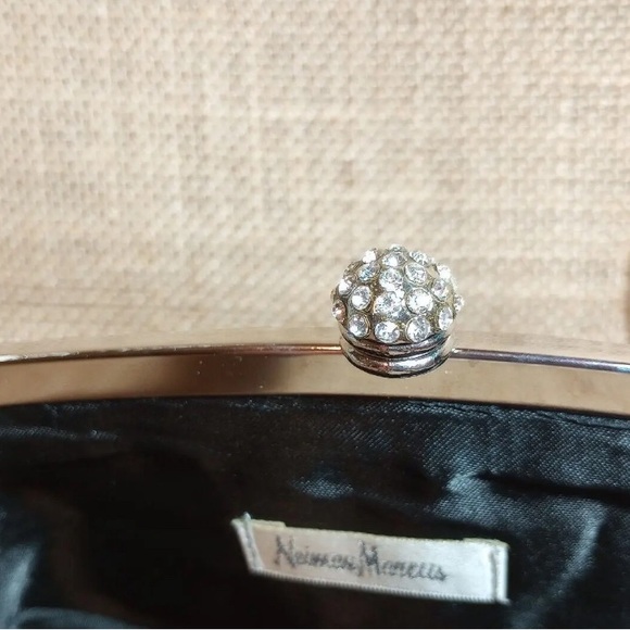 Nieman Marcus Black Clutch Silver Chain Shoulder Strap Bag Rhinestone Clasp - Picture 5 of 7